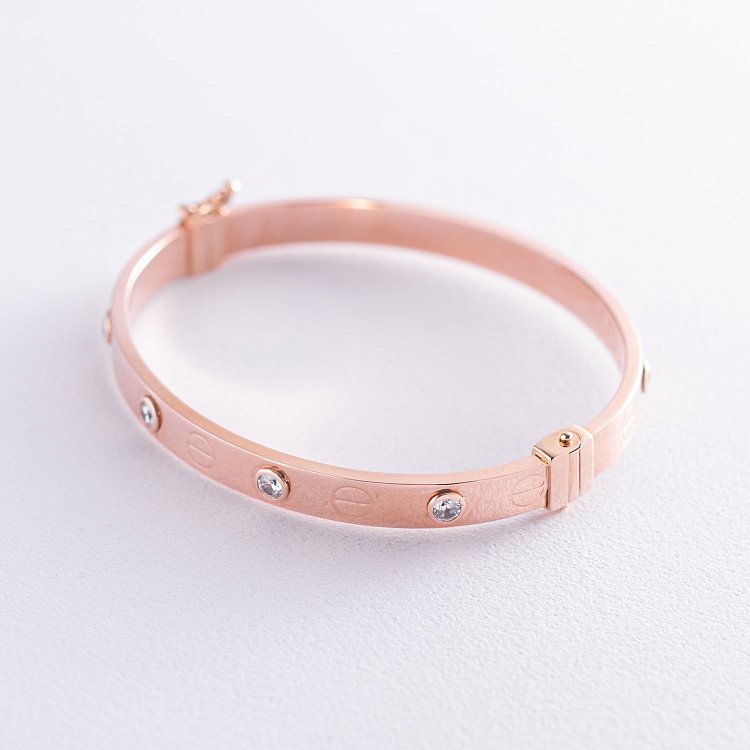 Жорсткий золотий браслет "Love" з фіанітами б03731 від ювелірного магазину Онікс - 3