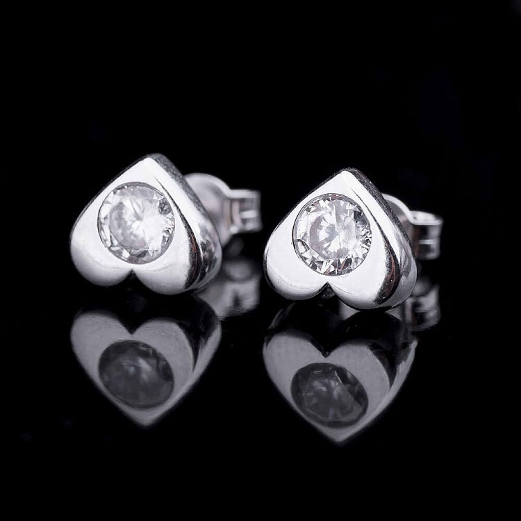 Золотые серьги-пусеты "Сердца" с фианитами с01066 от ювелирного магазина Оникс - 2