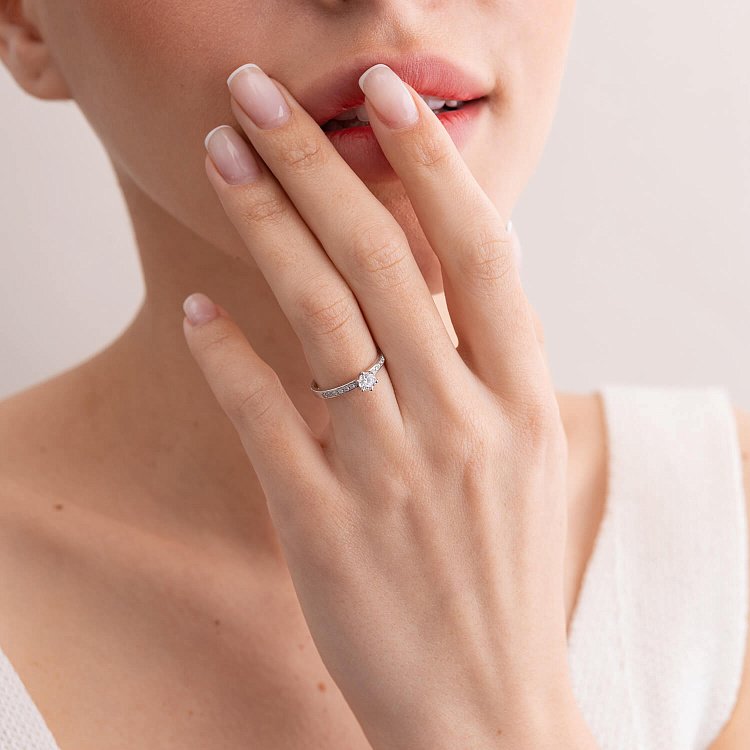 Заручальна золота каблучка з діамантами 28791121 від ювелірного магазину Онікс - 5