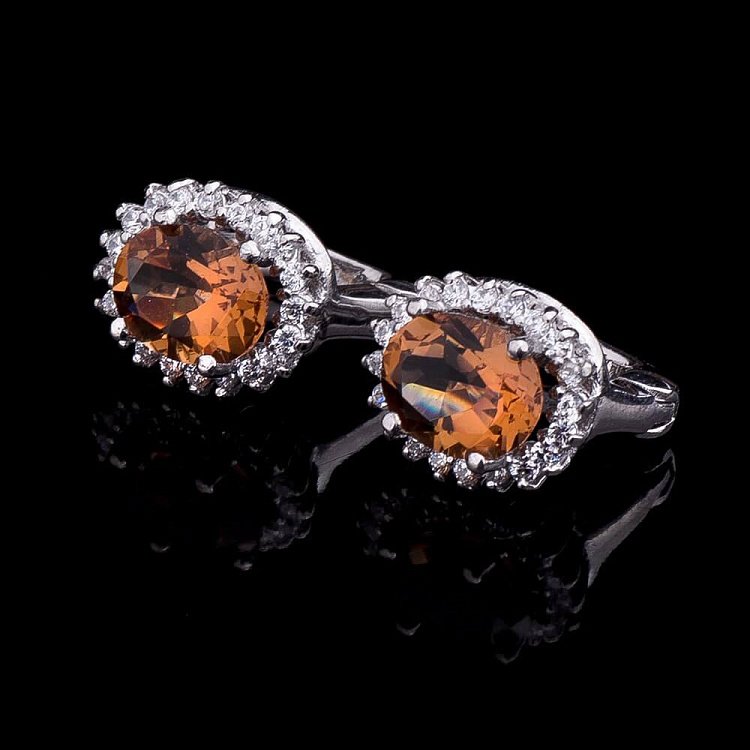 Родовані срібні сережки з фіанітами і кварцом 121602 від ювелірного магазину Онікс