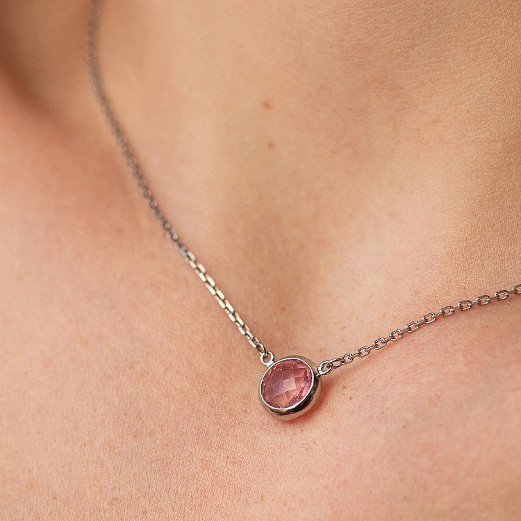 Серебряное колье с синтетическим кварцем 18858 от ювелирного магазина Оникс - 3