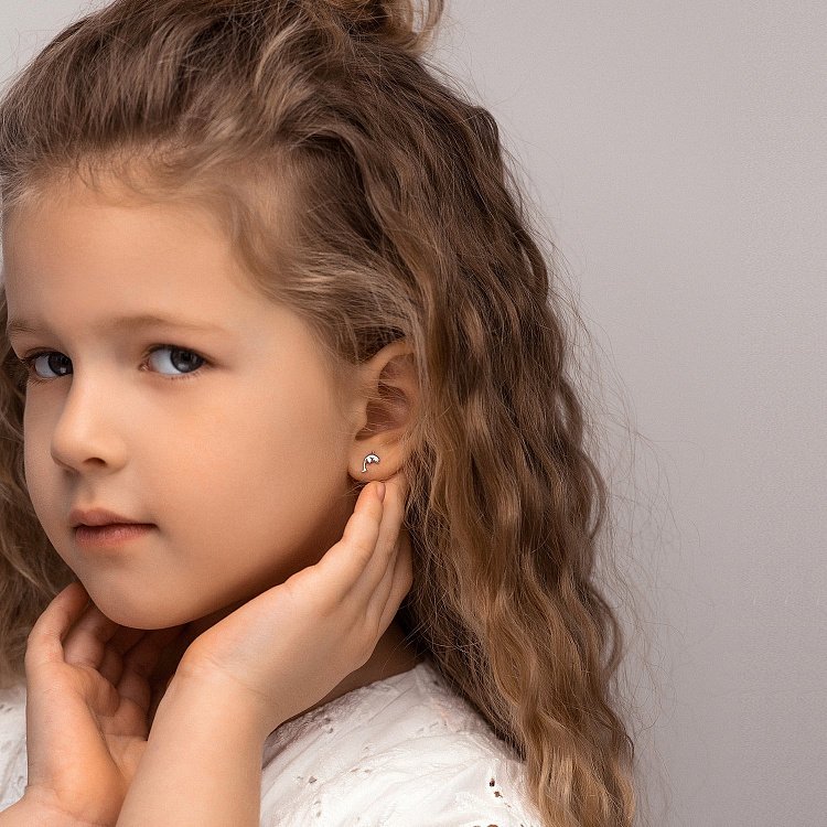 Золоті сережки - пусети "Дельфіни" з діамантами 311391121 від ювелірного магазину Онікс - 4