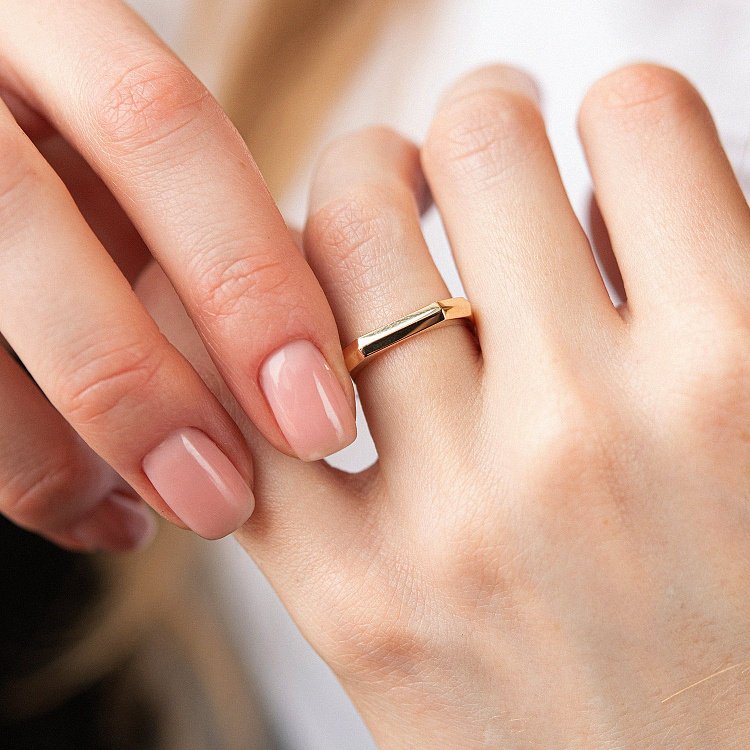 Каблучка "Дженніфер" у жовтому золоті к07472 від ювелірного магазину Онікс - 6