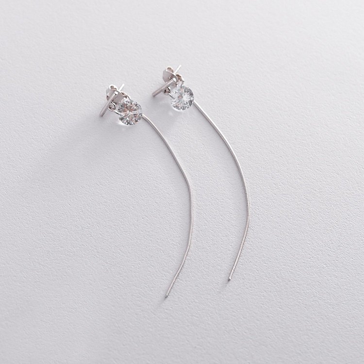 Срібні сережки - пусети з фіанітами 122533 від ювелірного магазину Онікс - 2