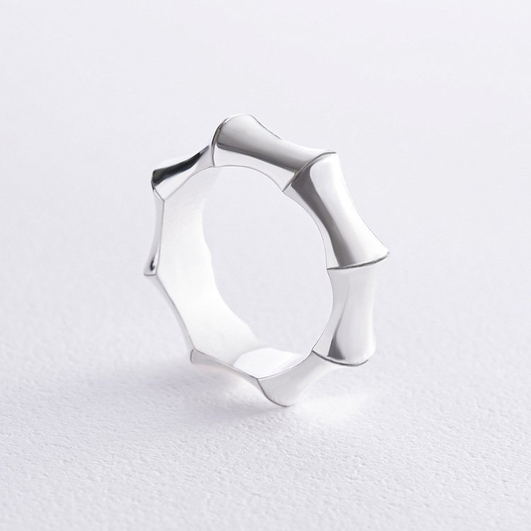 Серебряное кольцо "Бетани" 112653 от ювелирного магазина Оникс