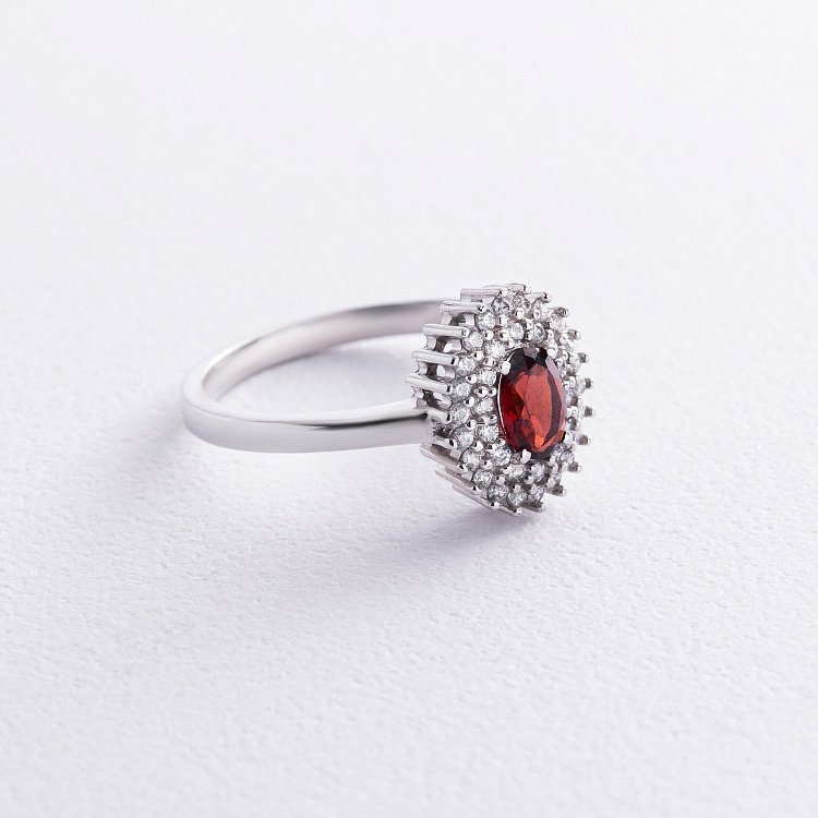 Серебряное кольцо с пиропом и фианитами GS-01-086-4110 от ювелирного магазина Оникс - 2