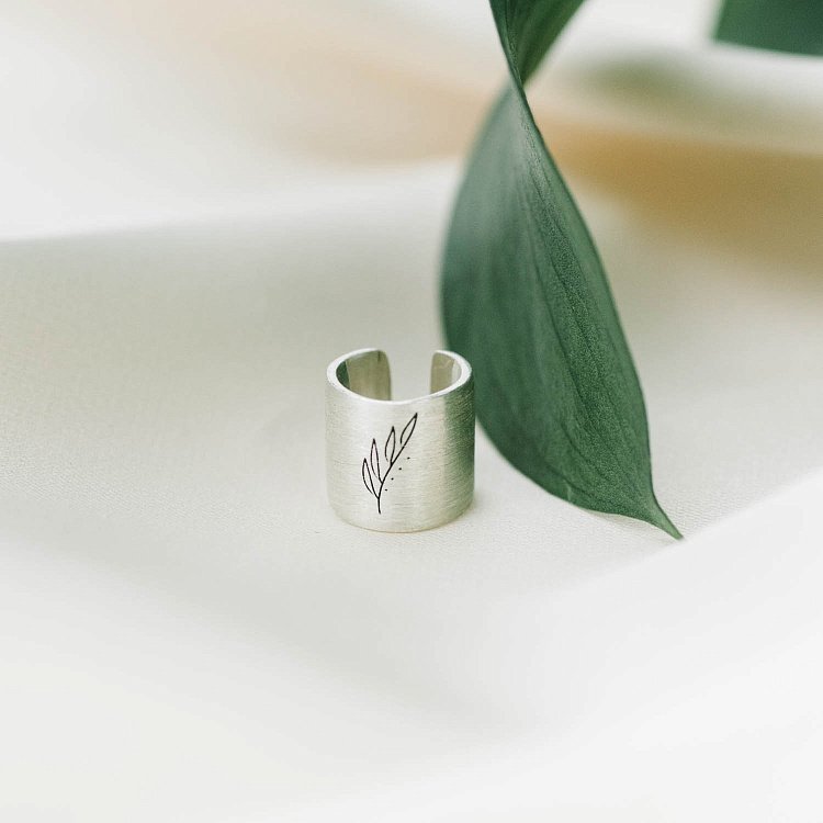 Серебряная серьга-каффа "Веточка" (матовая) 122703vet от ювелирного магазина Оникс - 4