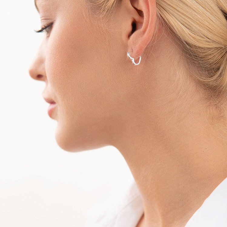 Серьги "Сердечки" в серебре 122877 от ювелирного магазина Оникс - 3