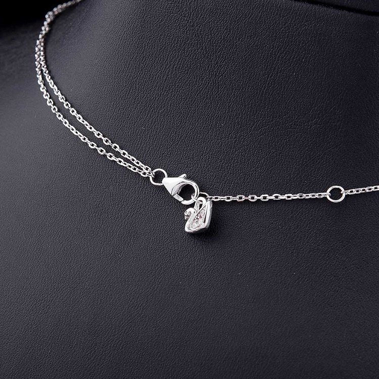 Срібне кольє з фіанітами 18306 від ювелірного магазину Онікс - 1