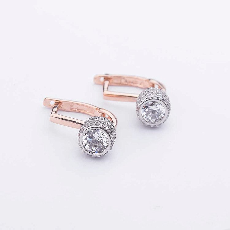 Золотые серьги с фианитами с04126 от ювелирного магазина Оникс - 1