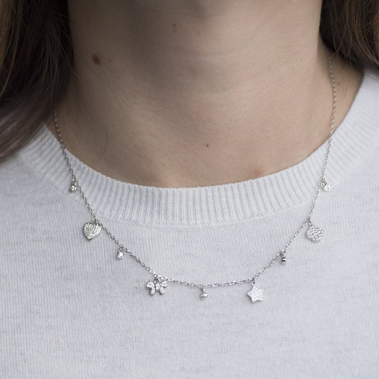 Срібне кольє з фіанітами 18588 від ювелірного магазину Онікс