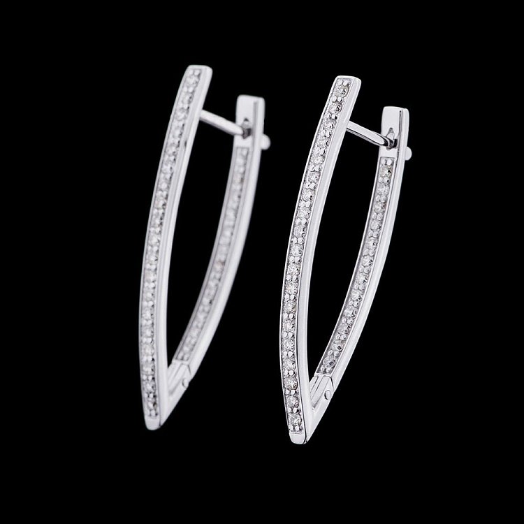 Золотые серьги с бриллиантами е0323б от ювелирного магазина Оникс - 1