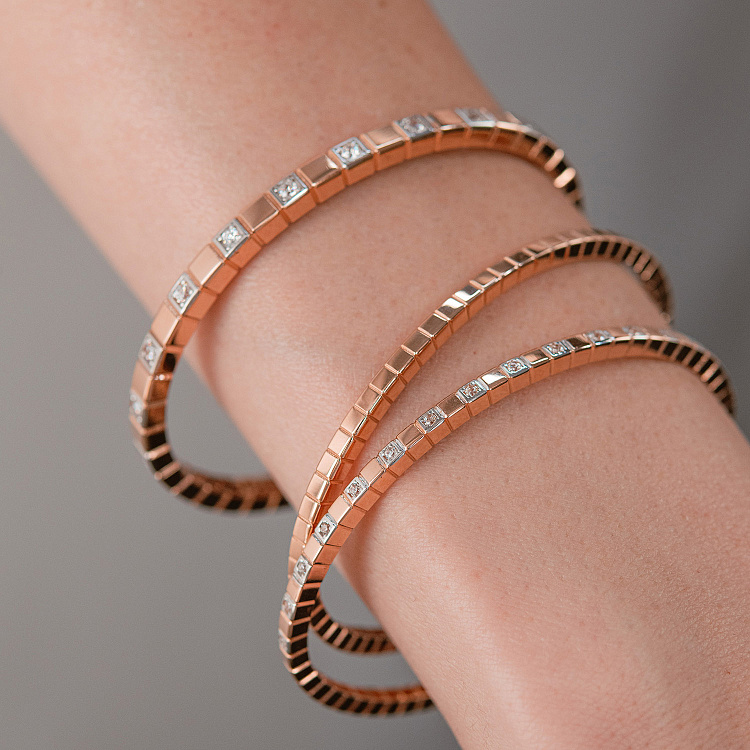 Жесткий золотой браслет "Кубики" (фианиты) б05612 от ювелирного магазина Оникс - 5