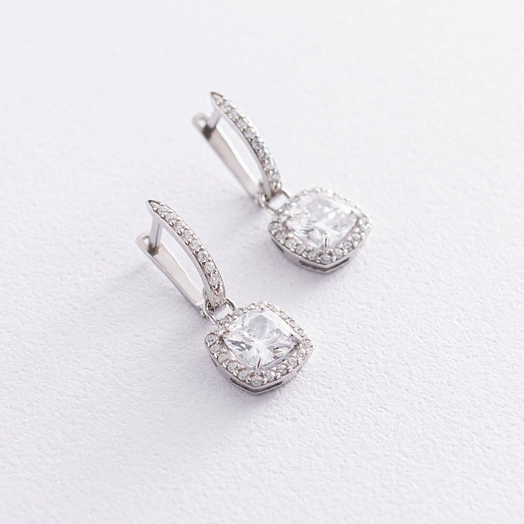 Срібні сережки з білими фіанітами 122923 від ювелірного магазину Онікс - 1