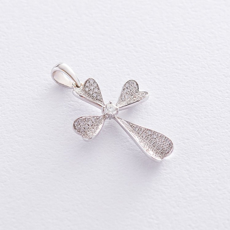 Золотой крестик с бриллиантами пм0715 от ювелирного магазина Оникс