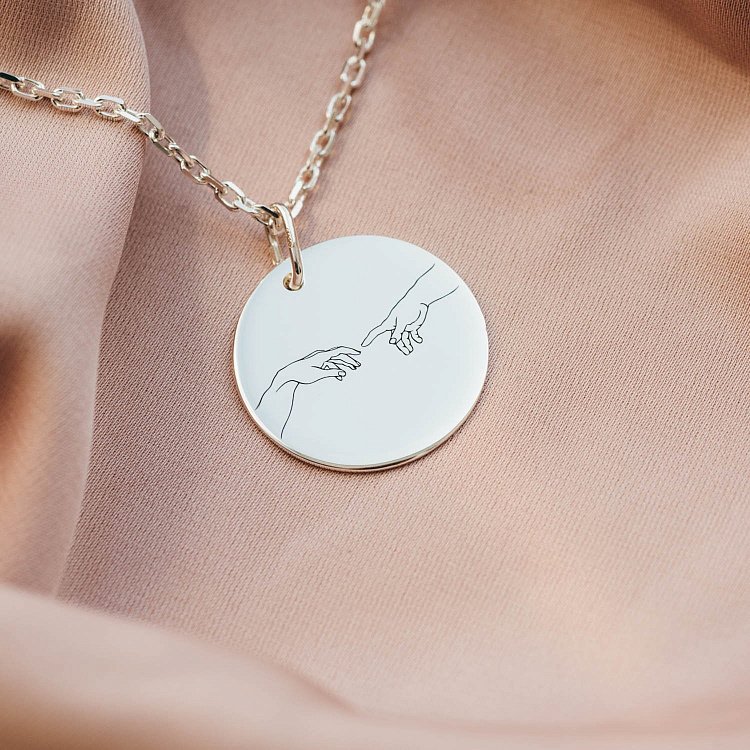 Серебряный кулон "Касание Создателя" (2.1 см) 133090соз от ювелирного магазина Оникс - 2