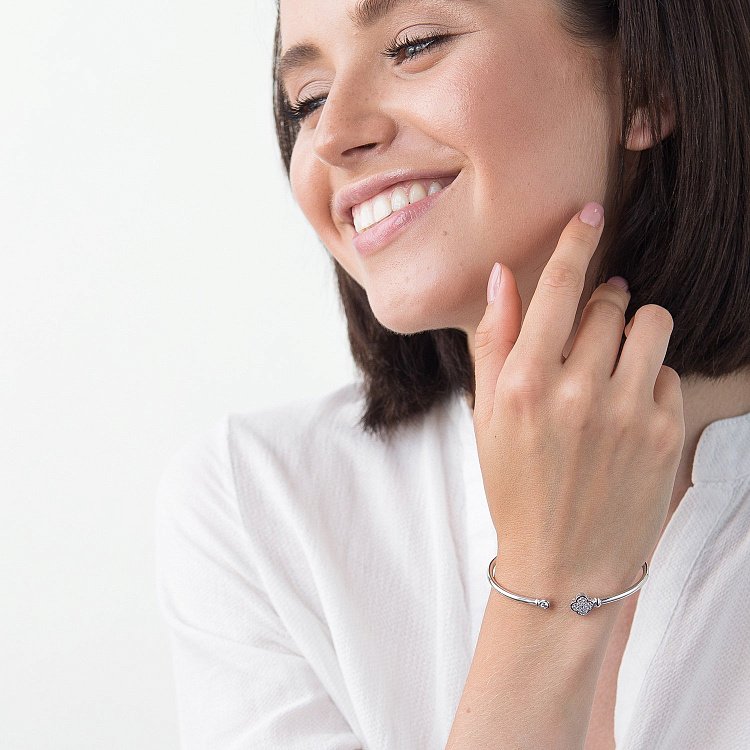 Золотой браслет "Клевер" с фианитами б04129 от ювелирного магазина Оникс - 4