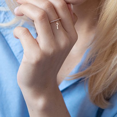 Золота каблучка "Ключик" з фіанітами к07006 №2