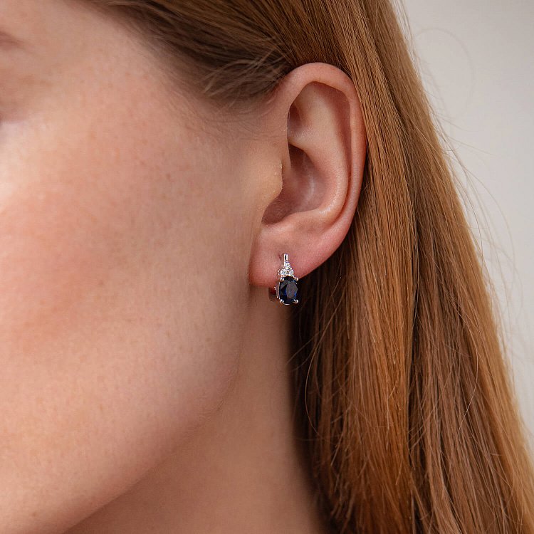 Золотые серьги с бриллиантами и сапфирами сб0380z от ювелирного магазина Оникс - 1