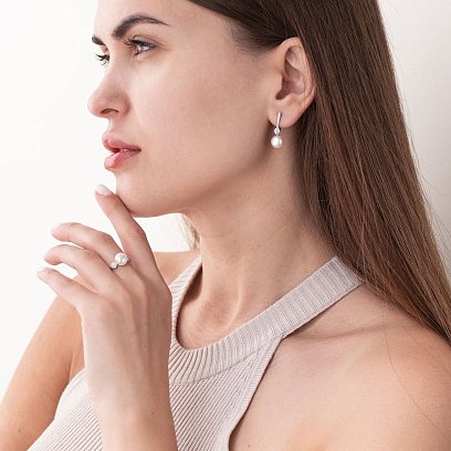 Серебряное кольцо с жемчугом и фианитами 1799/1р-PWT №3