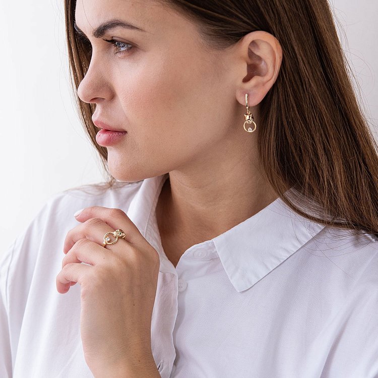 Кольцо "Пантера" в желтом золоте (фианиты) к06843 от ювелирного магазина Оникс - 2