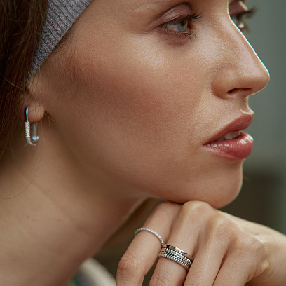 Каблучка з доріжкою каменів в білому золоті к08276 №14