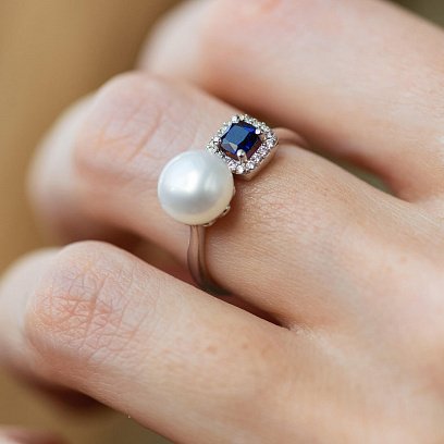 Серебряное кольцо с жемчугом, синт. сапфиром и фианитами 1837/1р-PWTNS №2