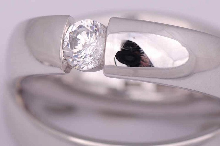 Обручальное кольцо (фианит) обр000140 от ювелирного магазина Оникс - 3