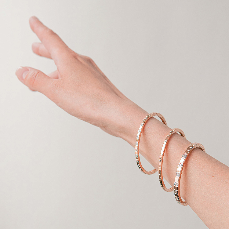 Жесткий золотой браслет "Кубики" (фианиты) б05615 от ювелирного магазина Оникс - 6