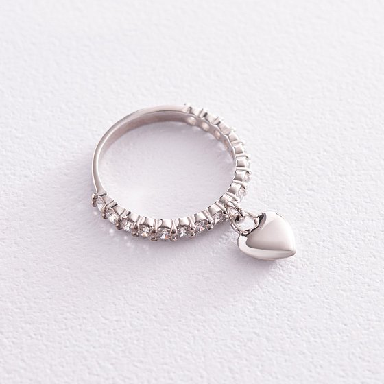 Серебряное кольцо "Сердечко" с фианитами 069810