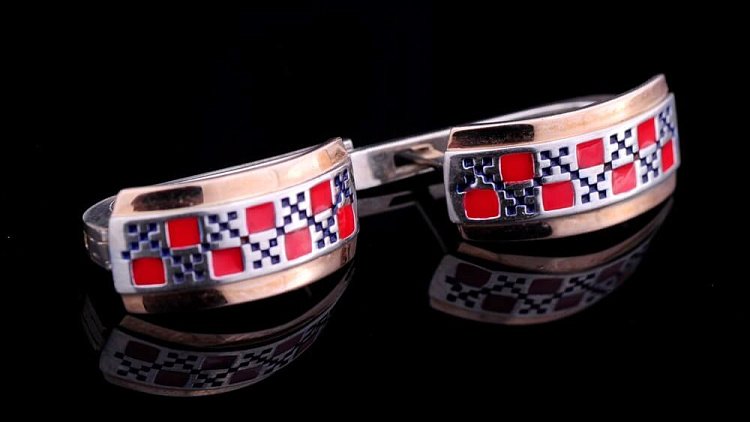 Серебряные сережки з позолотой 715 от ювелирного магазина Оникс - 2