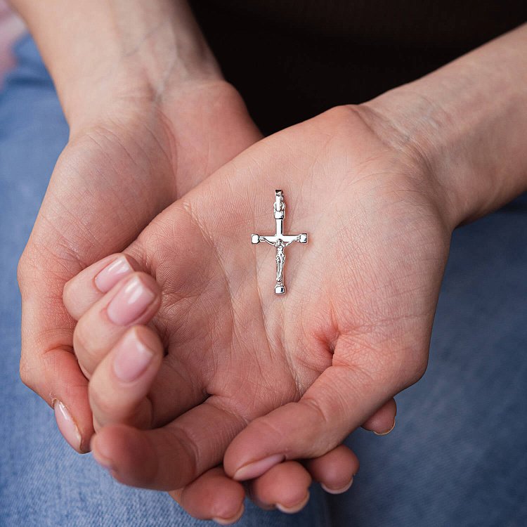 Золотий хрестик з розп'яттям п03659 від ювелірного магазину Онікс - 3