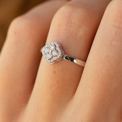 Золота каблучка "Конюшина" з діамантами 233791121 №4