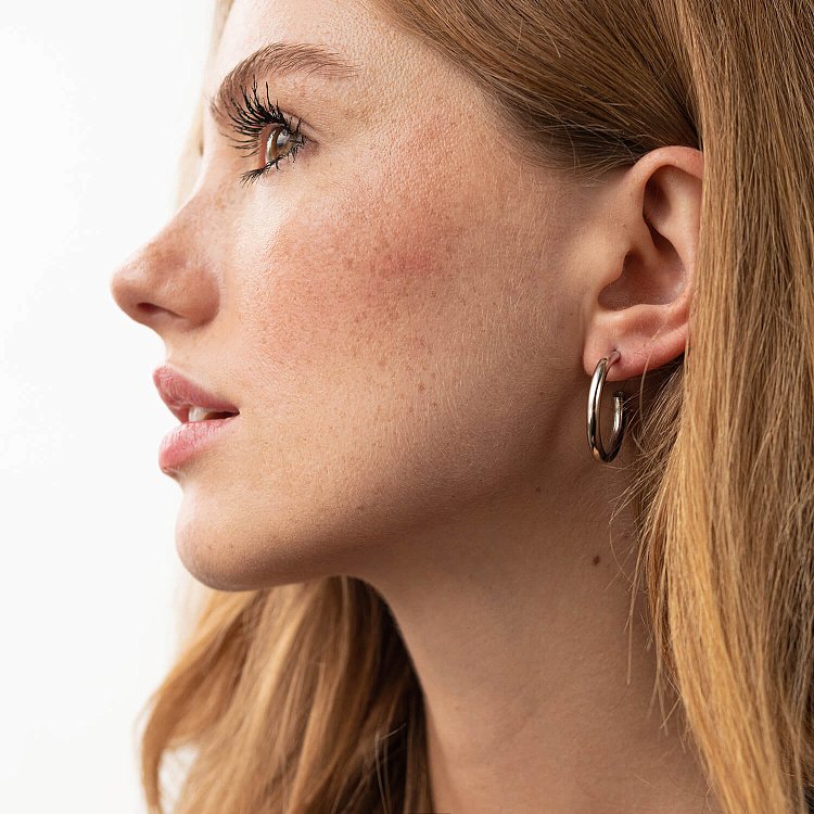 Сережки - пусети "Келлі" в сріблі 123096 від ювелірного магазину Онікс - 1