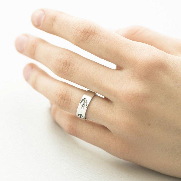 Уникальное серебряное кольцо "Ласточки" ручной работы 111997 от ювелирного магазина Оникс - 5
