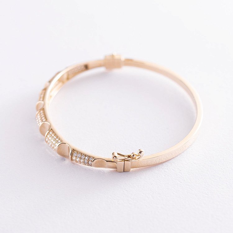 Жорсткий золотий браслет з фіанітами б04491 від ювелірного магазину Онікс - 2