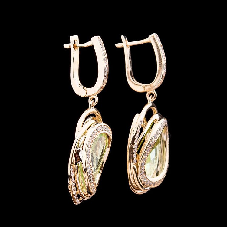 Золотые серьги с празиолитом и фианитами с03879 от ювелирного магазина Оникс