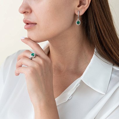 Серебряное кольцо с хризопразом и фианитами 111492 №2