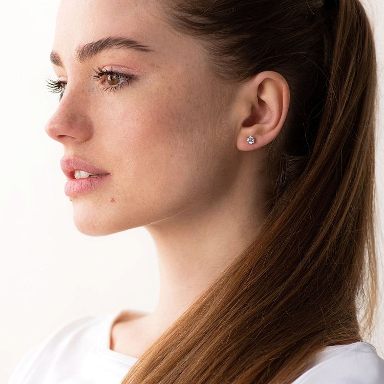 Золотые серьги-пусеты с фианитами с06233 от ювелирного магазина Оникс - 4