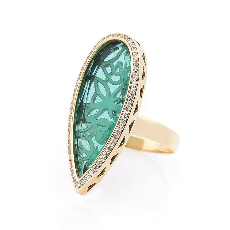 Золота каблучка з фіанітами к03887 від ювелірного магазину Онікс