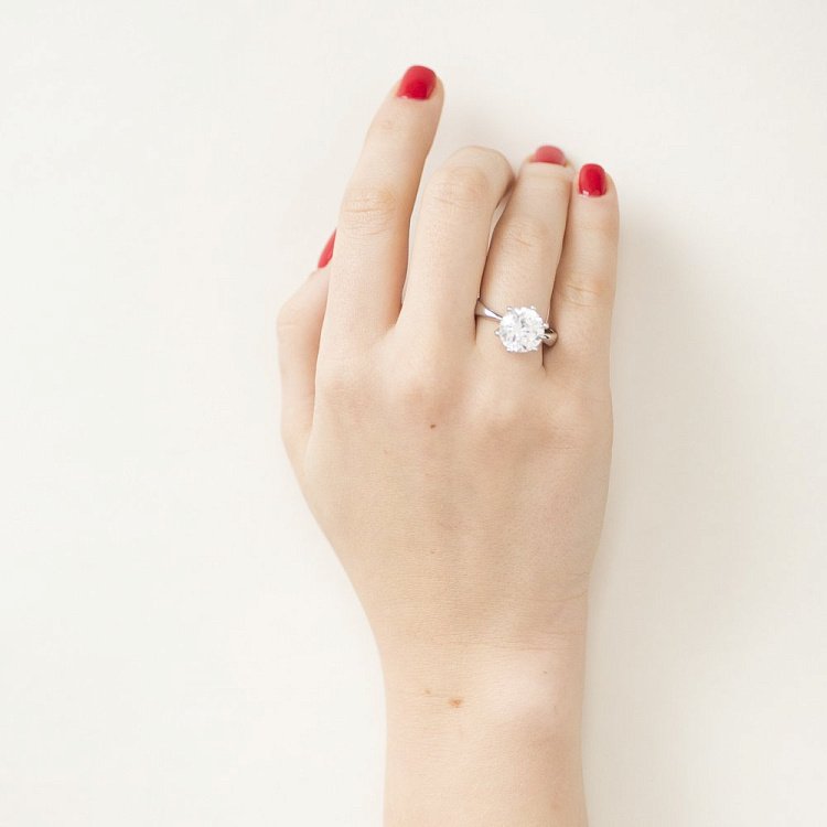 Помолвочное серебряное кольцо (фианит) 11708 от ювелирного магазина Оникс - 1