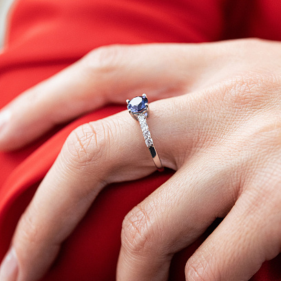 Серебряное кольцо с сапфиром и фианитами 1846/1p-HSPH №4