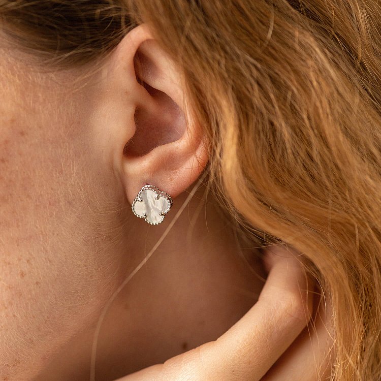 Сережки "Конюшина" на англійській застібці с06363 від ювелірного магазину Онікс - 1