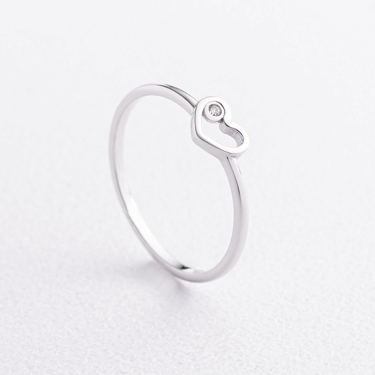 Кольцо "Сердечко" в белом золоте (фианит) к08525 от ювелирного магазина Оникс