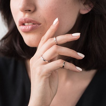 Золота каблучка з фіанітами к02950 №5