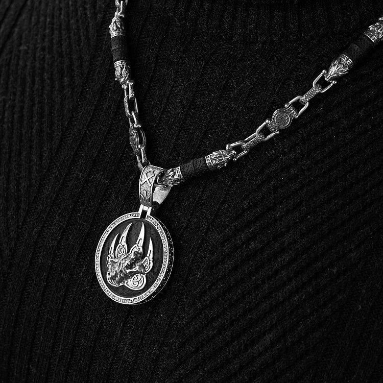 Срібний кулон "Вовк" із ебеновим деревом 946 від ювелірного магазину Онікс - 4