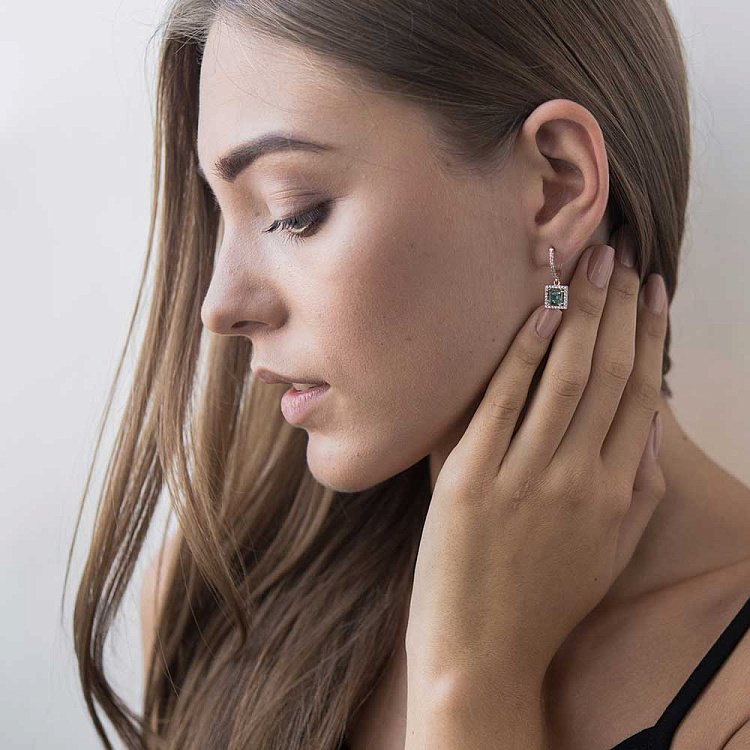 Золотые серьги с празиолитом и фианитами с04171 от ювелирного магазина Оникс