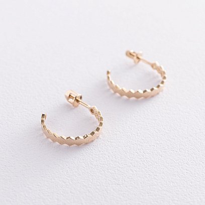 Сережки - пусети "Грані" в жовтому золоті с07197