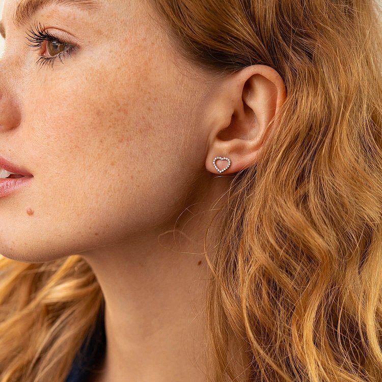 Золоті сережки - пусети "Сердечки" з діамантами сб0437y від ювелірного магазину Онікс - 1