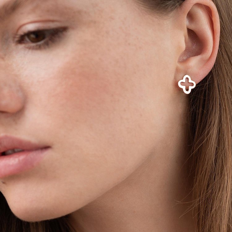 Серьги - пусеты "Клевер" в желтом золоте с06950 от ювелирного магазина Оникс - 4